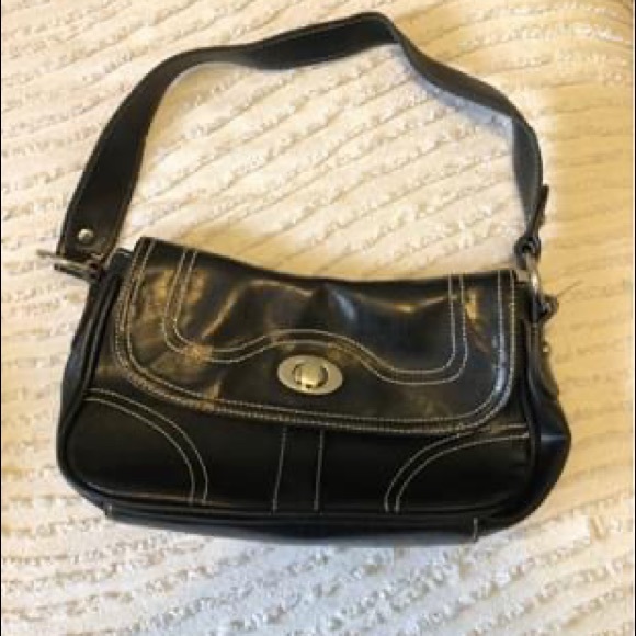 Purses - Picture 4 of 5